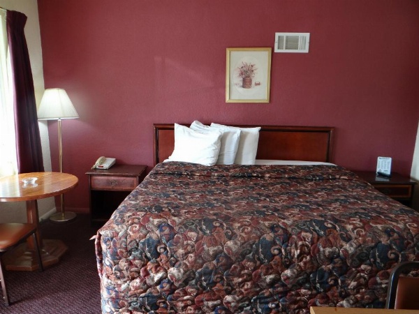 American Inn image 27