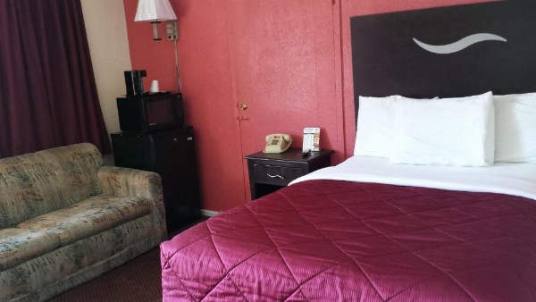 American Inn image 8