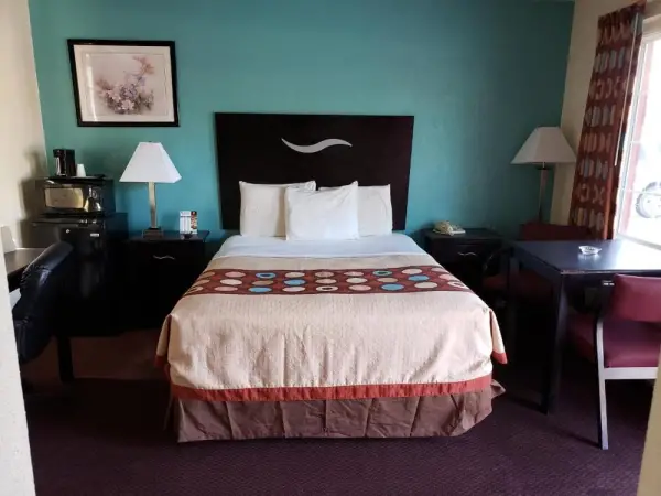 American Inn 5